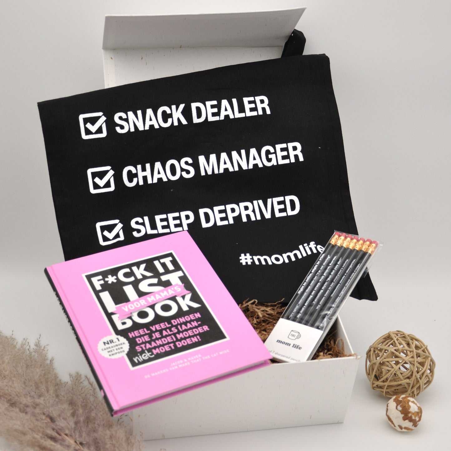 Cool mama box 'Noah'